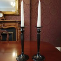 WhatsApp Image 2026-01-20 at 5.24.05 PM Porta velas Elegantes de Metal Marrón oscuro - Estilo Clásico y Atemporal