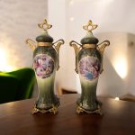 Ánforas Antiguas Pintadas a Mano · Arte Clásico Atemporal