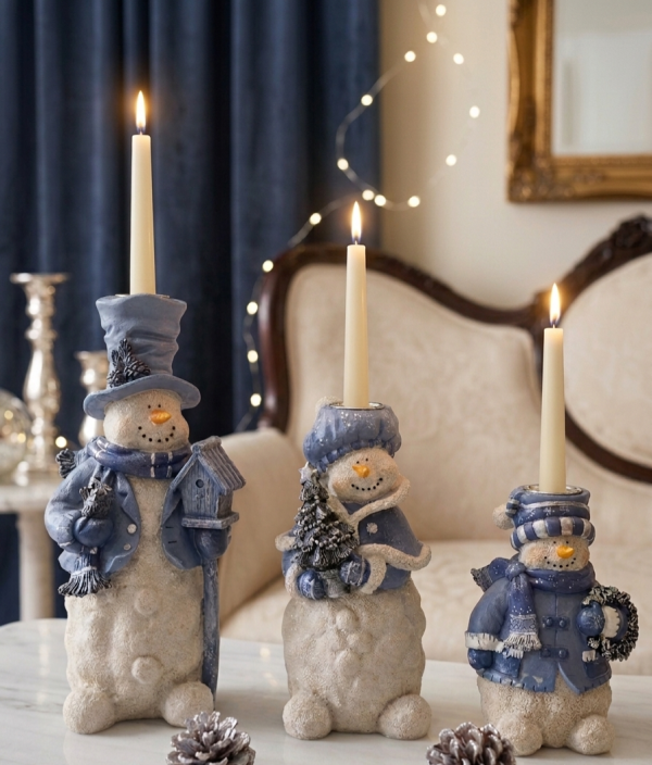 "Frosty Elegance: Edición Limitada de Portacandelas Esculturales"
